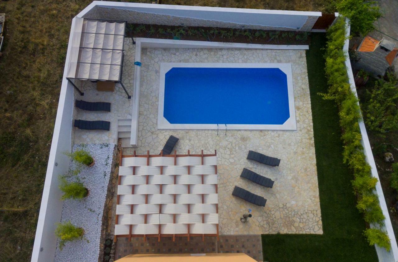 Villa Village Idylle With Heated Pool, Sauna, Jacuzzy And Private Parking Sukošan Extérieur photo